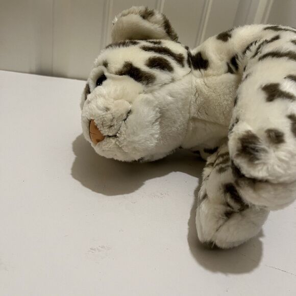 Animal Alley Snow Leopard Plush Stuffed Animal Realistic Weighted Toys R Us 2000 - Picture 9 of 10